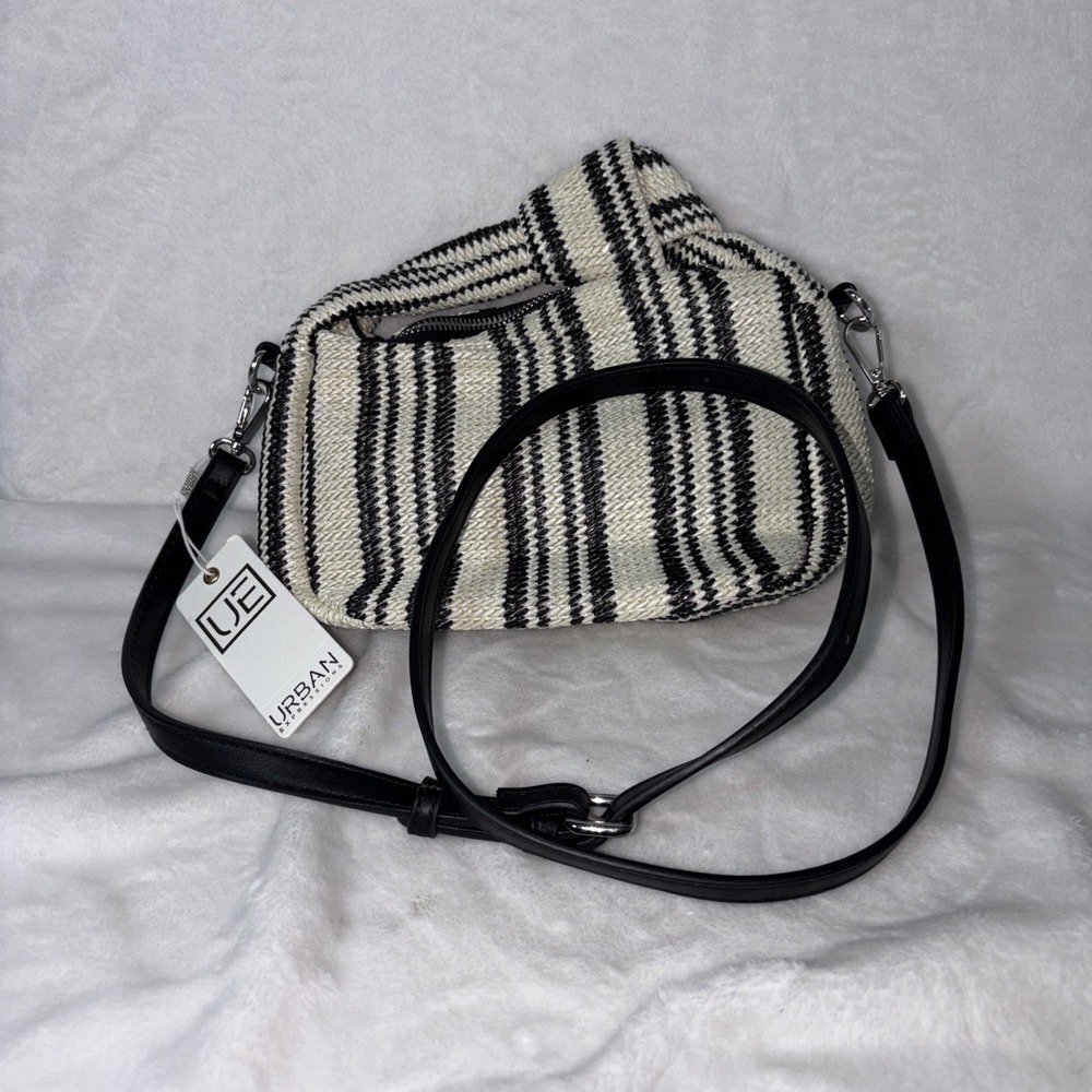 NWT Urban Expression Woven Mini Knot Handle Handbag/Crossbody Black/White Bohoโ